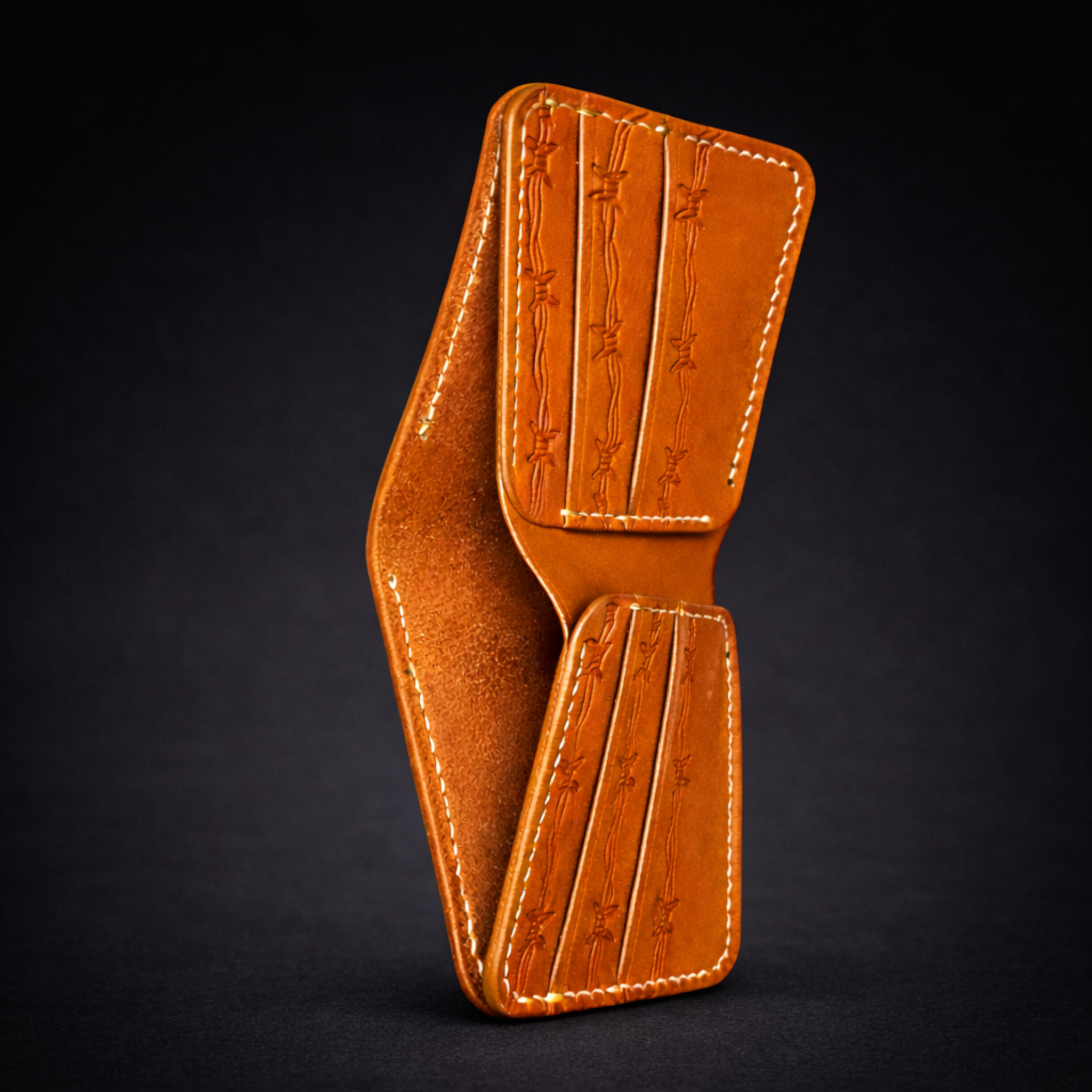 A41 NOVA Outlaw Wallet — Handmade Tan Leather Bifold-Cream Thread